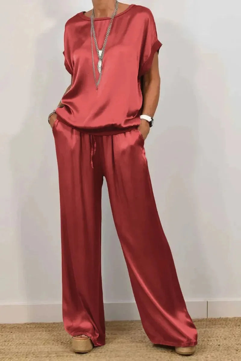 Conjunto Brisa de Cetim - O Mais Usado Pelas Blogueiras (Tendência Outono/Inverno 2025)
